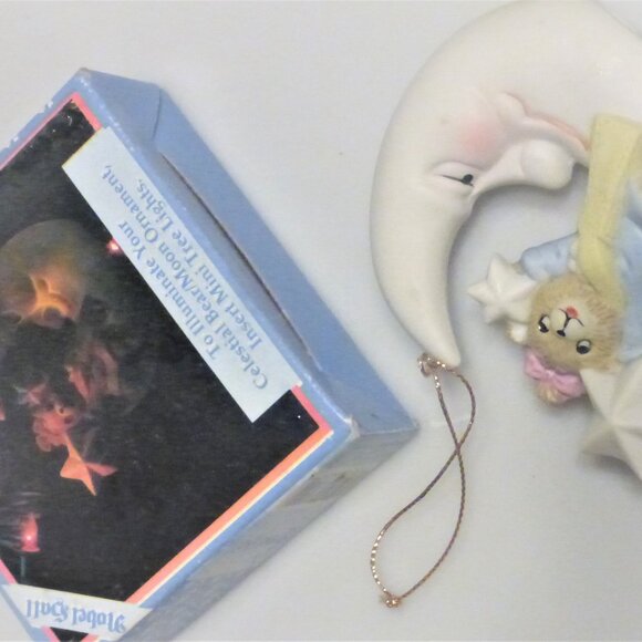 Nobel Ball BEAR MOON Christmas Ornament Light Up Hand Painted Vintage Teddy Bear - Picture 6 of 7